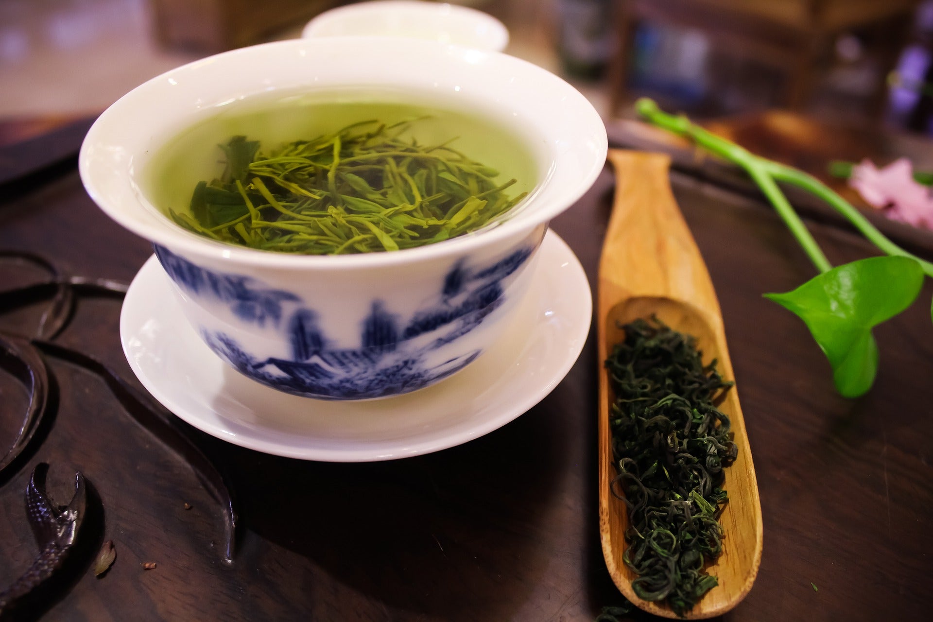 articles/green-tea-ga759f47b7_1920.jpg